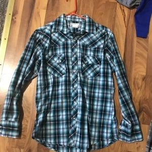 Blue checkered button up